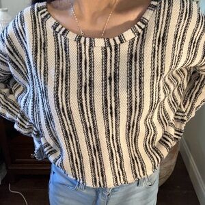 Storia Black and Cream Striped Knit Sweatshirt